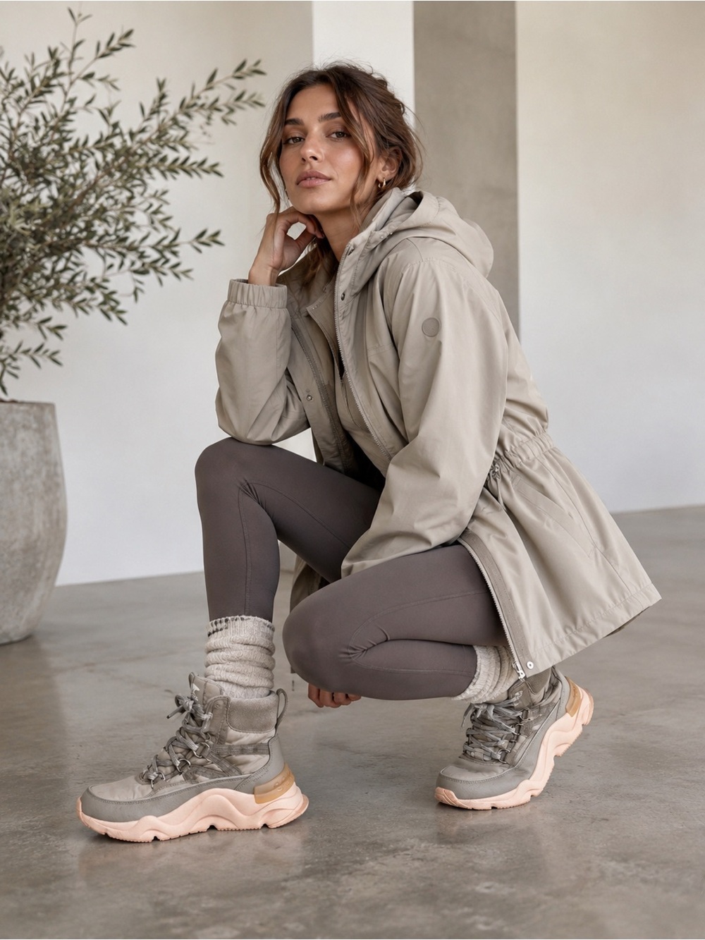 Sorel Kinetic RNEGD Dove Grey Peach Blossom Waterproof Chunky Sport Boots